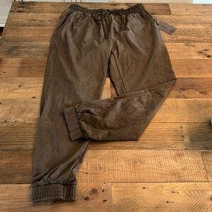 ONE By Chapter One Army Green/Brown Soft JOGGERS Velour XS